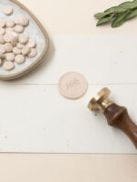 Κερί Βουλοκέρι σε χάντρες Pearl Ivory (32 κομματάκια) Βουλοκέρι σε χάντρες σφραγιδα