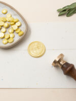 Κερί Βουλοκέρι σε χάντρες Pearl Yellow (32 κομματάκια) Βουλοκέρι σε χάντρες σφραγιδα